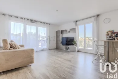 Apartment at Romainville (93230)