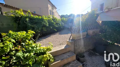 Village house in Espondeilhan (34290)