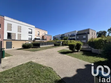 Apartment in Nanteuil-lès-Meaux (77100)