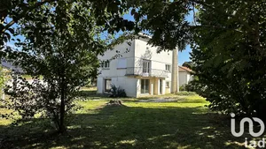 Maison à Saint-Genis-de-Saintonge (17240)