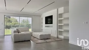 Maison d'architecte à Le Plessis-Grammoire (49124)