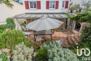Maison traditionnelle à Colombes (92700)