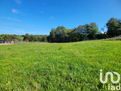 Terrain à bâtir à Saint-Germain-les-Vergnes (19330)