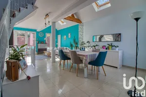 Architectural house at Herblay-sur-Seine (95220)