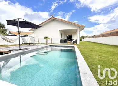 House at Sainte-Marie-de-Gosse (40390)