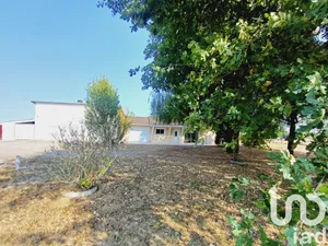 House in Lesparre-Médoc (33340)