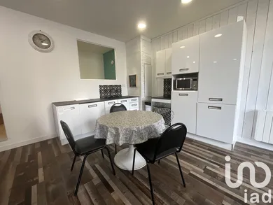 Apartment in Lacanau (33680)