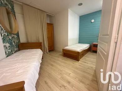 Apartment in Lacanau (33680)