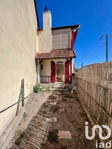 Maison d'architecte à Captieux (33840)