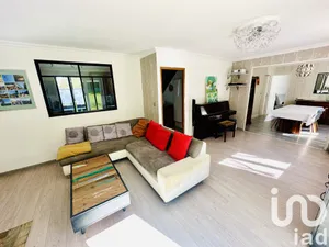 House at Saint-Arnoult-en-Yvelines (78730)