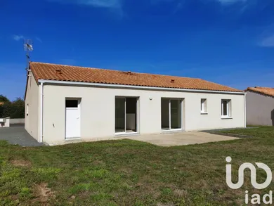 Maison à Tiffauges (85130)