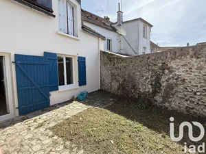 Appartement à Le Perray-en-Yvelines (78610)