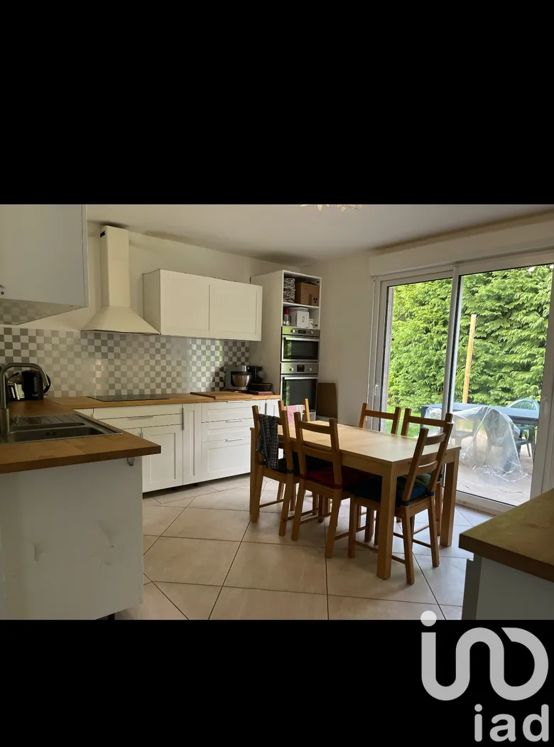 Maison 5 pièces 131 m² · à Charbonnières-les-Varennes · 131 m² · 354 000 €