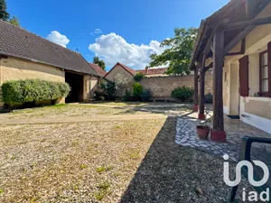Village house at Montigny-la-Resle (89230)