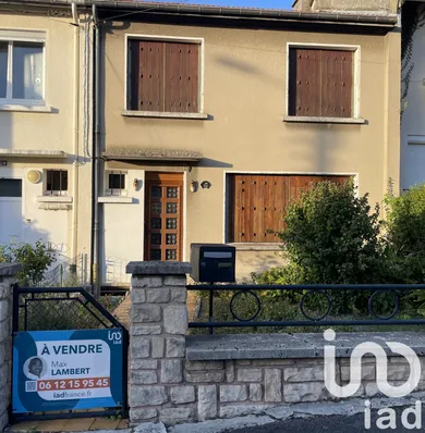 House at Rethel (08300)