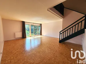 Apartment at Clamart (92140)