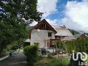 Cottage at Saint-Jean-Saint-Nicolas (05260)