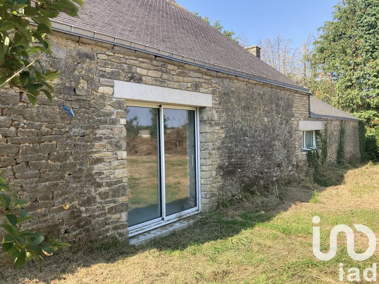 Maison 5 pièces 202 m² · à Saint-Gorgon · 202 m² · 259 500 €