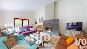 House at Flourens (31130)