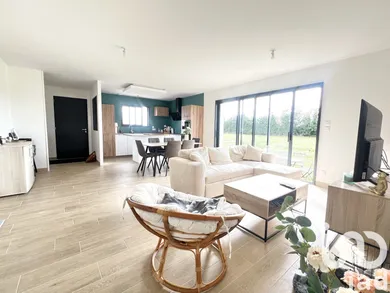 Traditional house at Le Thou (17290)