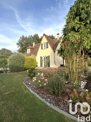 Traditional house at Corneville-sur-Risle (27500)