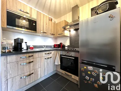 Apartment in Athis-Mons (91200)