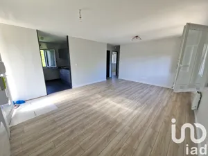 Apartment at La Chapelle-Saint-Mesmin (45380)