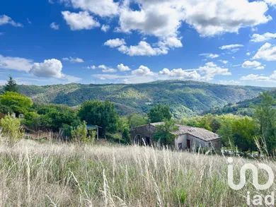 Ferme à Saint-Barthélemy-le-Plain (07300)