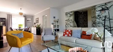 Maison traditionnelle à Maurepas (78310)