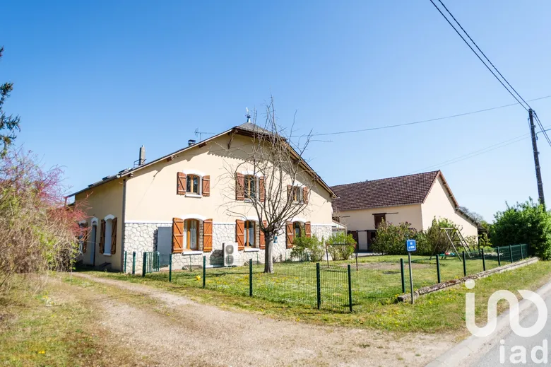 Maison 11 pièces 267 m² · à Solterre · 267 m² · 410 000 €