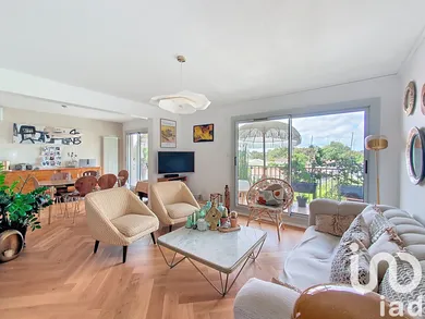 Appartement à Bordeaux (33200)