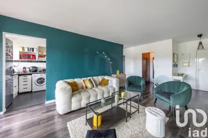 Apartment at Chevilly-Larue (94550)