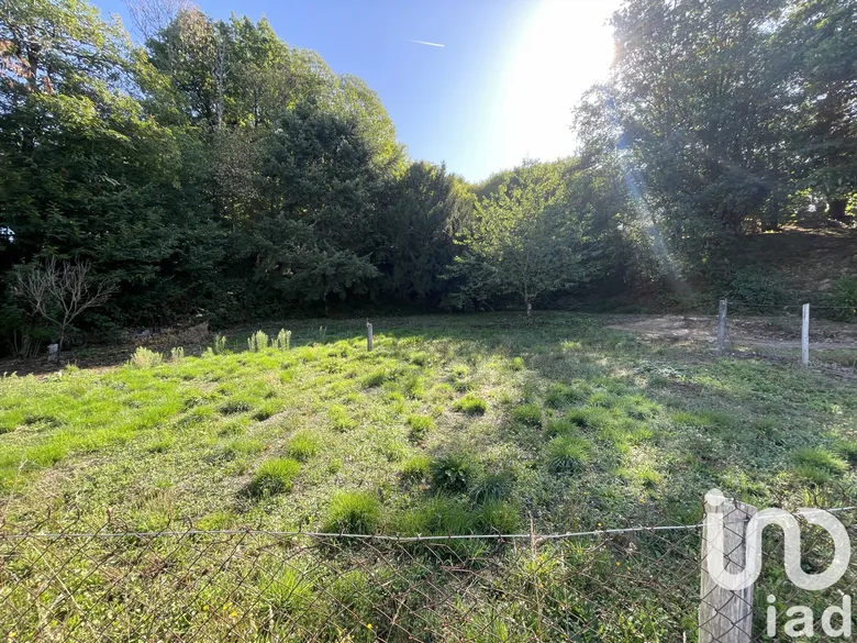 Terrain 1487 m² · à Bosmie-l'Aiguille · 43 500 €