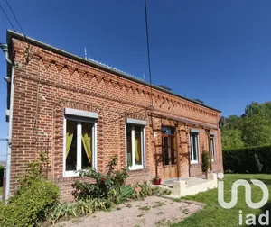 Traditional house in Beaumé (02500)
