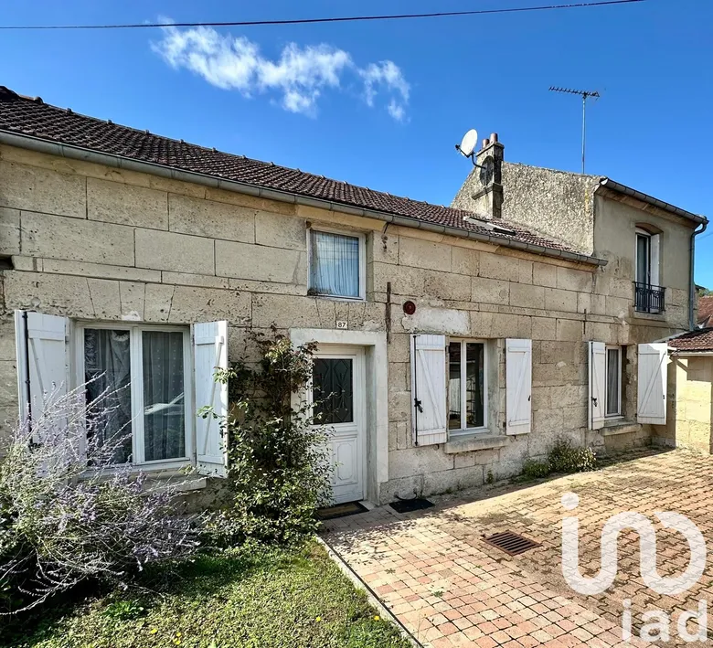 Maison 4 pièces 185 m² · à Orrouy · 185 m² · 202 000 €