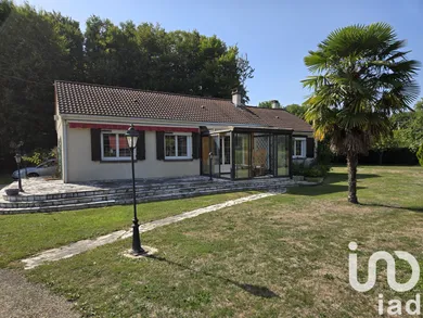 Maison de village à Chuelles (45220)