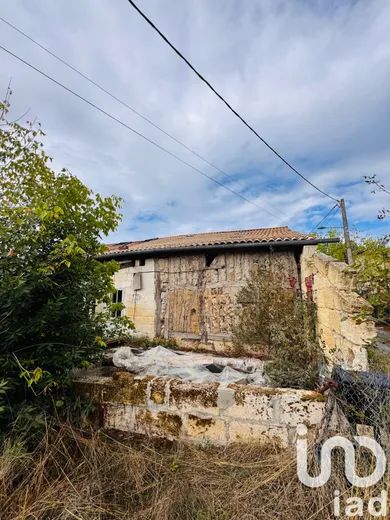 Maison de campagne à Les Peintures (33230)