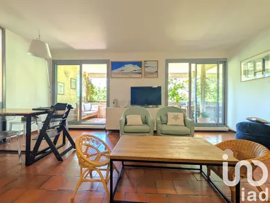 Apartment at Aix-en-Provence (13100)