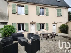 House at Rosny-sous-Bois (93110)