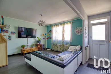 House at Fitz-James (60600)