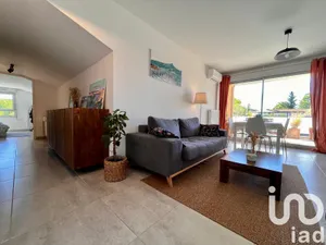 Apartment at Puyricard (13540)