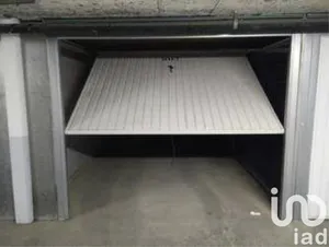 Parking à Évry (91000)