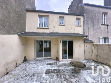 Maison à Cherbourg-en-Cotentin (50100)