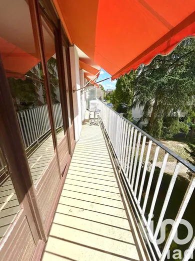 Appartement à Épinay-sur-Seine (93800)