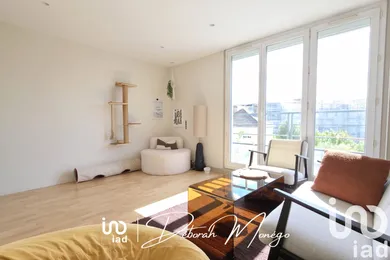 Apartment in Chatou (78400)