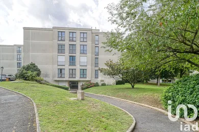 Apartment at Margency (95580)