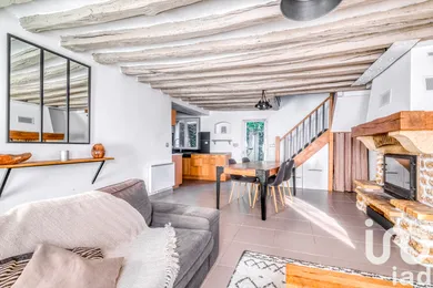 Maison à Villeneuve-Saint-Denis (77174)