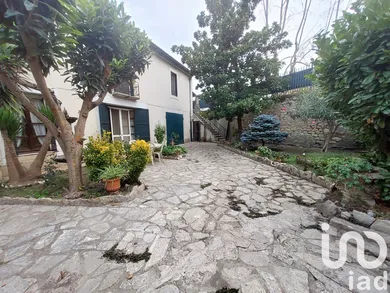 Townhouse at Tarascon (13150)