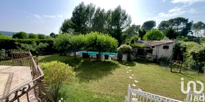 Maison traditionnelle à Connaux (30330)