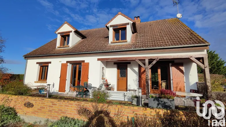 Maison 7 pièces 163 m² · à Bouilly-en-Gâtinais · 163,4 m² · 224 000 €
